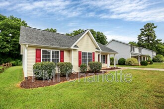 2510 S Ridge Ave in Kannapolis, NC - Building Photo - Building Photo