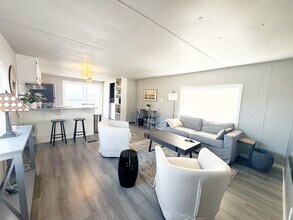 2466 3rd Ave E in Port Orchard, WA - Building Photo - Building Photo