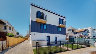 1435 Westmoreland Ave in Los Angeles, CA - Building Photo