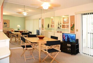 1605 S US Hwy 1, Unit B205 in Jupiter, FL - Foto de edificio - Building Photo