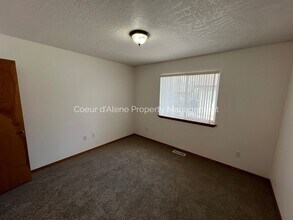 1135-1139 W Sumac Ave in Coeur d'Alene, ID - Building Photo - Building Photo