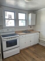 29 Lewis St, Unit 29 lewis street Apt 2 in Phillipsburg, NJ - Building Photo