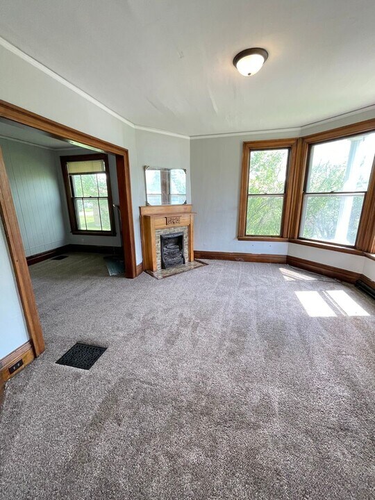 207-209 E 7th St in Superior, WI - Building Photo
