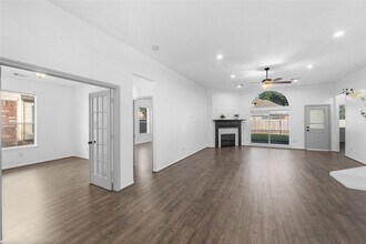 11543 Valley Pike Ct, Unit 6804-07 in Sugar Land, TX - Building Photo - Building Photo