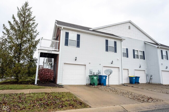 12215 Pebble St in Fishers, IN - Building Photo - Building Photo