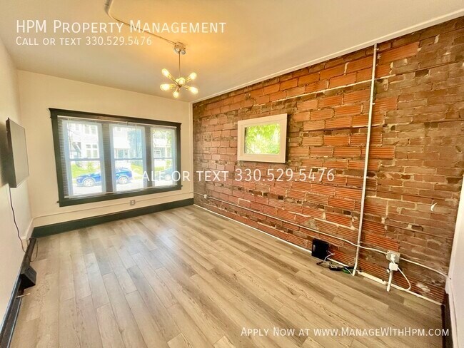 1331 W 65th St, Unit Apartment in Cleveland, OH - Foto de edificio - Building Photo
