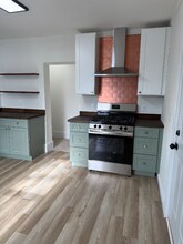 1101 Stoughton Ave in Stoughton, WI - Building Photo - Building Photo