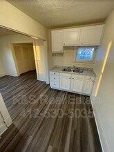 814 Summit St in McKeesport, PA - Building Photo - Building Photo
