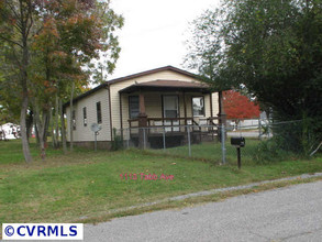 Parkside Apartments in Hopewell, VA - Building Photo - Building Photo