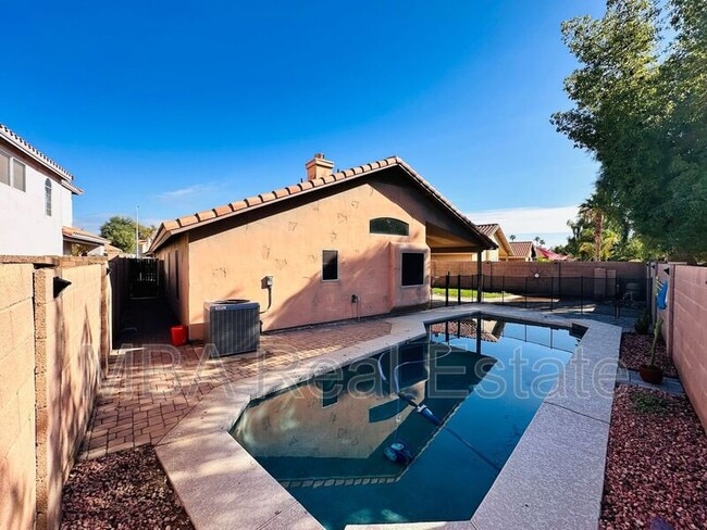 4463 E South Fork Dr in Phoenix, AZ - Building Photo - Building Photo