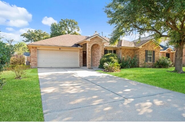 12714 Ravens Chase Ln