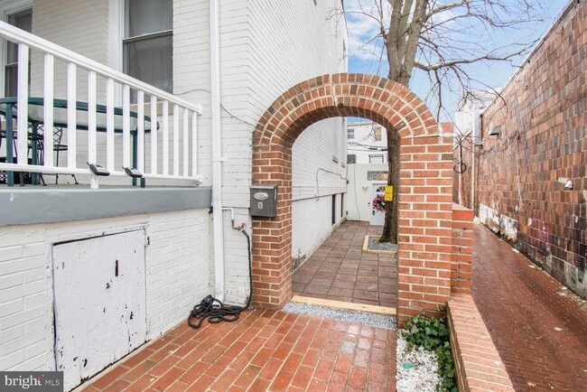 768 Quebec Pl NW in Washington, DC - Building Photo - Building Photo