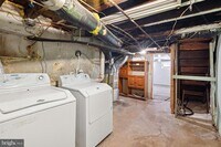 2629 E Madison St photo'