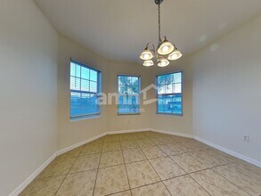 3825 Crystal Dew St in Plant City, FL - Building Photo - Building Photo