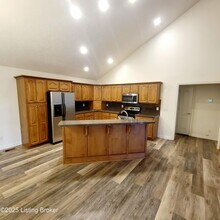 12611 Bernay Pl in Louisville, KY - Building Photo - Building Photo