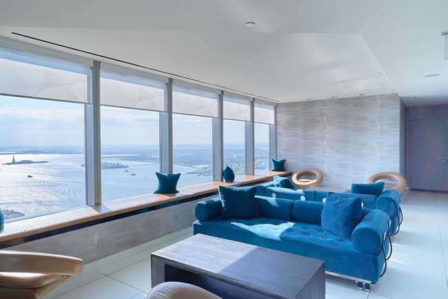 101 Greenwich St in New York, NY - Building Photo - Building Photo