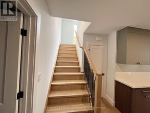 24 Valley Rd in St Catharines, ON - Building Photo - Building Photo