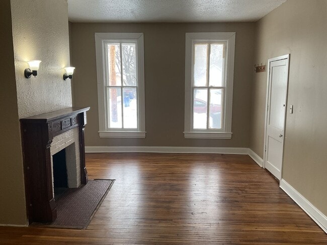 696 Conway St in St. Paul, MN - Building Photo - Building Photo