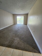 389 S McMullen Booth Rd in Clearwater, FL - Building Photo - Building Photo