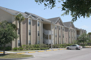 4132 Tonga Ln Apartamentos