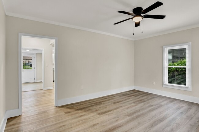 411 E Springdale Ave in Knoxville, TN - Building Photo - Building Photo