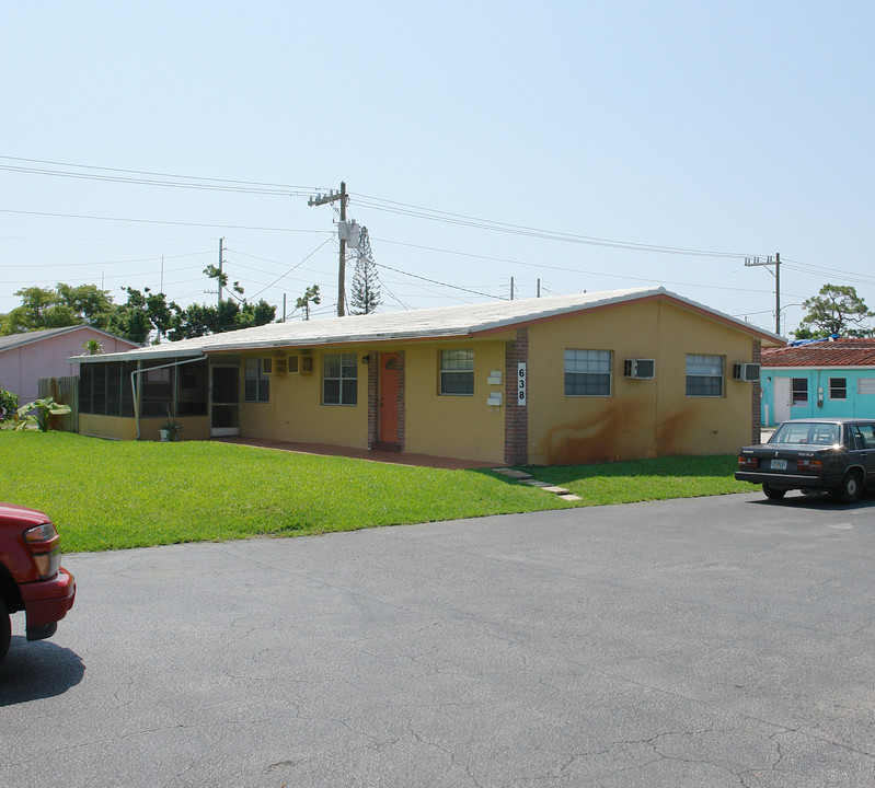 634-638 SW 4th Ave in Fort Lauderdale, FL - Building Photo