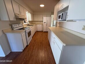 117 Cuadro Pl in Ormond Beach, FL - Building Photo - Building Photo