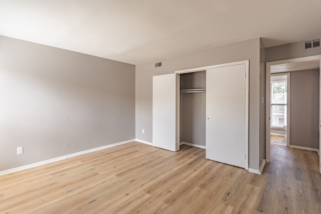 Stone Ridge Apartments in Portsmouth, VA