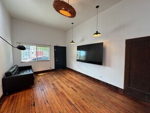 383 Crescent Ave in San Francisco, CA - Building Photo - Building Photo