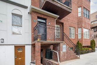 381 Marcy Ave in Brooklyn, NY - Building Photo - Building Photo