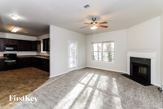 466 Grenier Terrace NE in Lawrenceville, GA - Building Photo - Building Photo