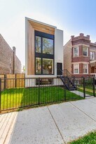 1304 N Lawndale Ave in Chicago, IL - Building Photo