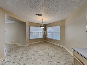 10423 Fork Crk in San Antonio, TX - Building Photo - Building Photo