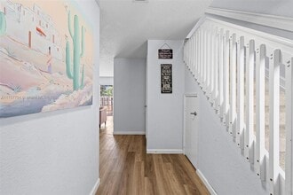 582 SW 2nd Pl in Homestead, FL - Building Photo - Building Photo