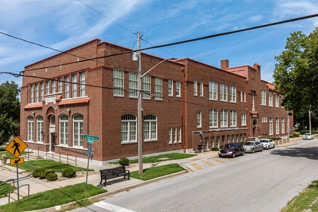 Mount Washington in Independence, MO - Building Photo - Building Photo