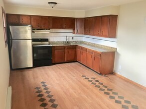 75 Ingleside Ave in Worcester, MA - Building Photo - Building Photo