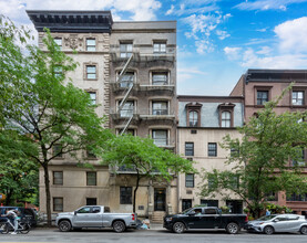 76 Irving Pl in New York, NY - Building Photo - Primary Photo