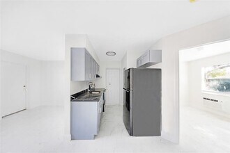 110 NW 7th Ave in Pompano Beach, FL - Building Photo - Building Photo