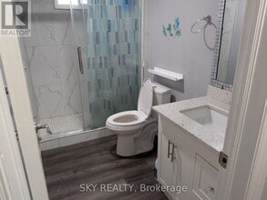 3 Panorama Crescent in Brampton, ON - Building Photo - Building Photo