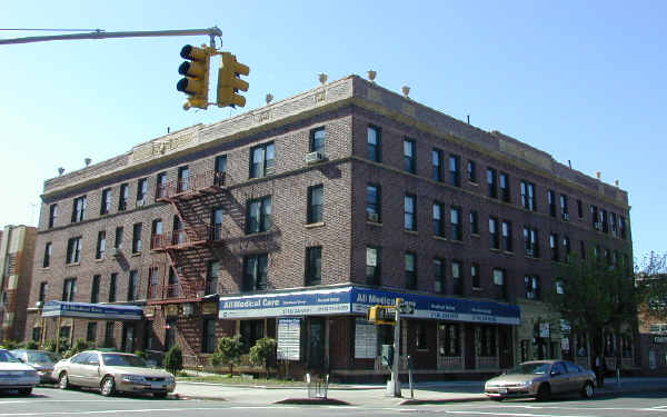 8402-8412 Bay Pky in Brooklyn, NY - Building Photo - Building Photo