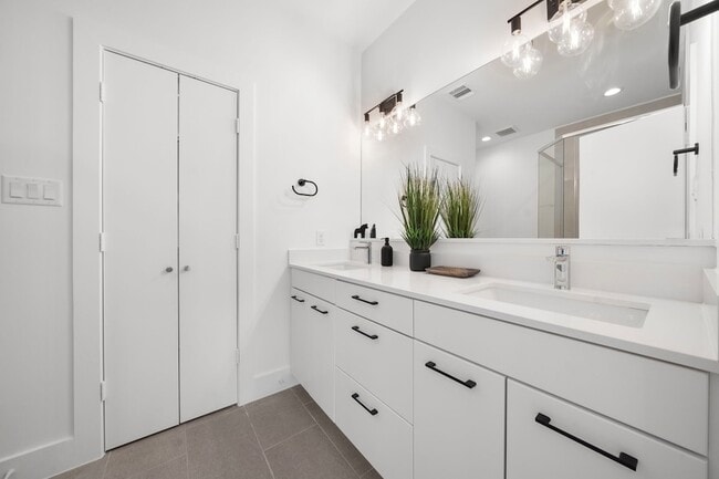 property at 1512 Barbee St