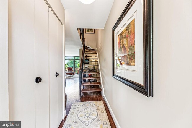 property at 335 N St SW