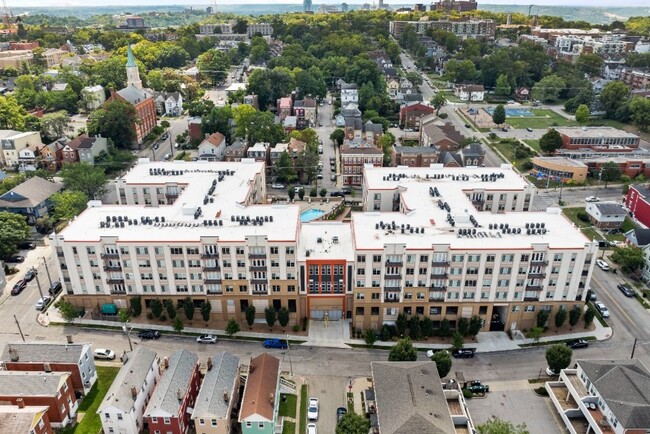 The Eden in Cincinnati, OH - Foto de edificio - Building Photo