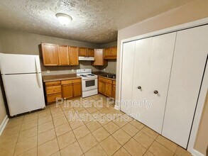 2736 George Owen Rd in Fayetteville, NC - Building Photo - Building Photo