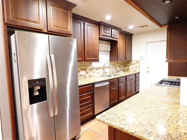 6215 Pinole Forest Dr