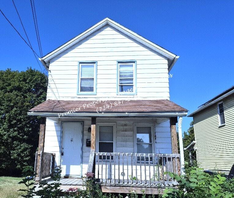 311 Cooper St in Aliquippa, PA - Building Photo