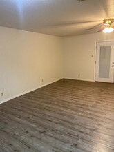 Room in House on Brent Terrace in Live Oak, TX - Building Photo - Building Photo