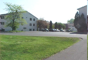 Brook Manor Apartment Homes in Syracuse, NY - Foto de edificio - Building Photo