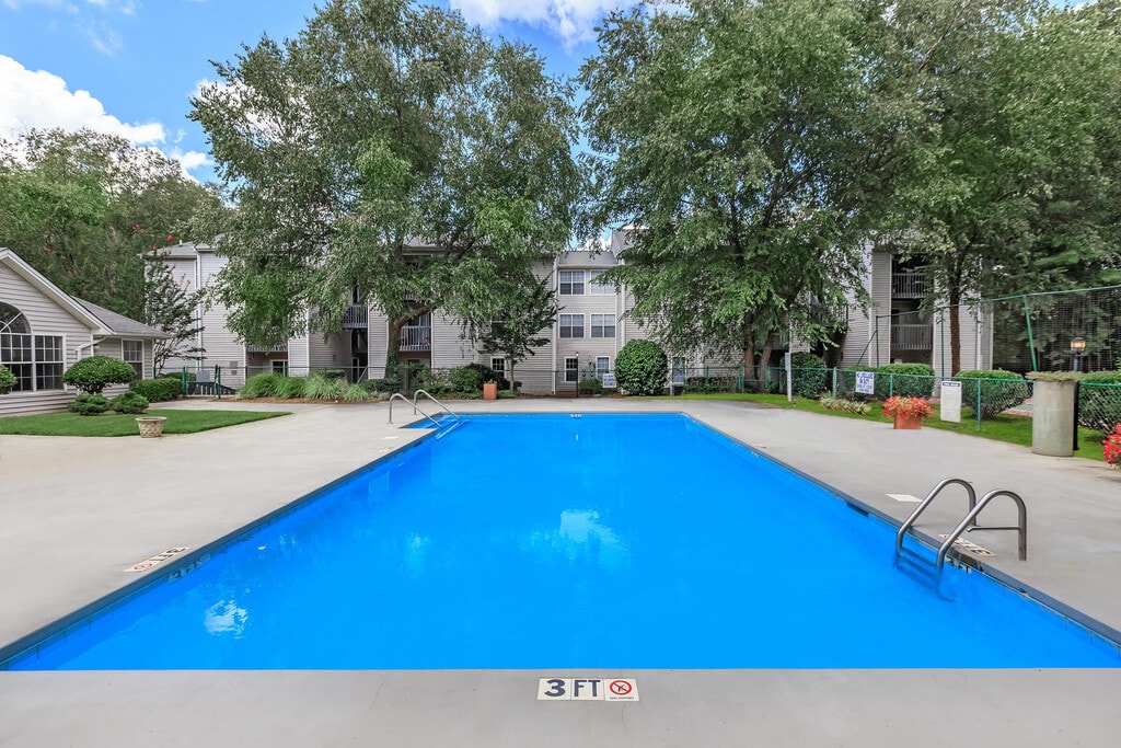 Luxury Townhomes Spartanburg, SC Apartments