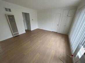 1236 N Sweetzer Ave in West Hollywood, CA - Building Photo - Building Photo